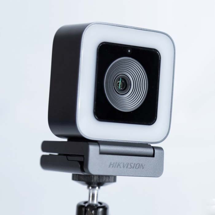 Webcam Live streaming 4MP HIKVISION DS-UL4 2 Webcam Live streaming 4MP HIKVISION DS-UL4 - Ảnh 2